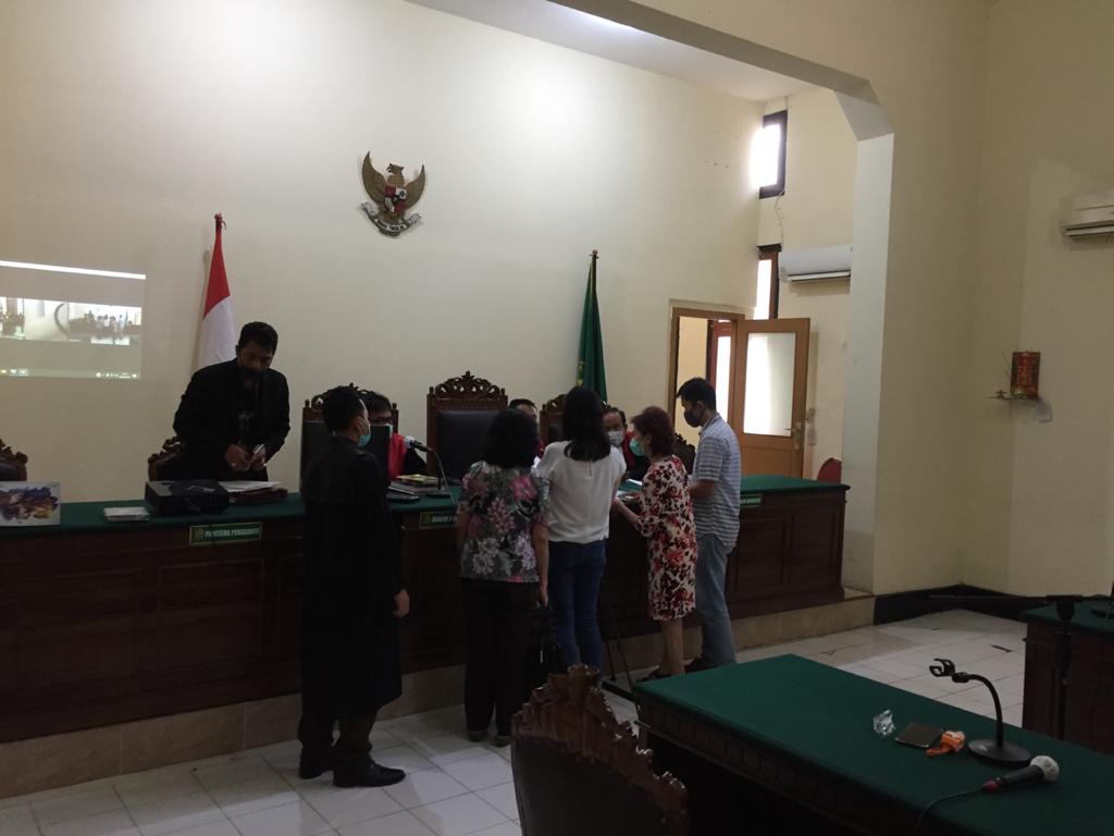 
				Ahli Waris PT Zangrandi Pilih Berdamai Jelang Pembacaan Putusan		