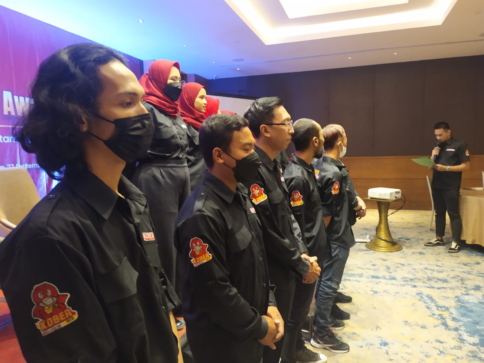 Thumbnail
				Tak Perlu Was-Was Konsumsi, Mie Kober Bentuk Satgas Sertifikasi Halal		 
				Tak Perlu Was-Was Konsumsi, Mie Kober Bentuk Satgas Sertifikasi Halal