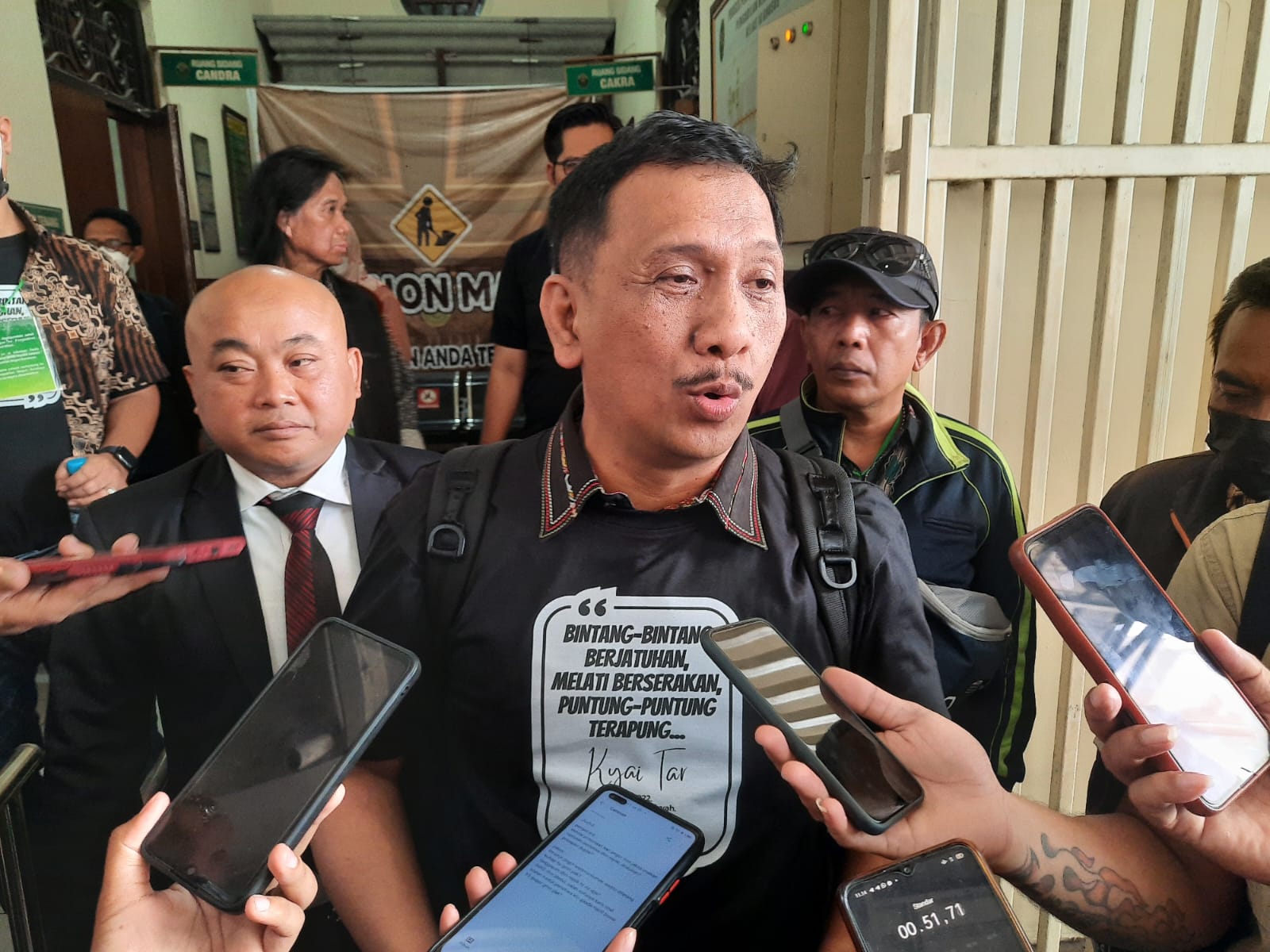 
				Replik JPU Belum Jawab Peristiwa Janggal Mas Bechi		