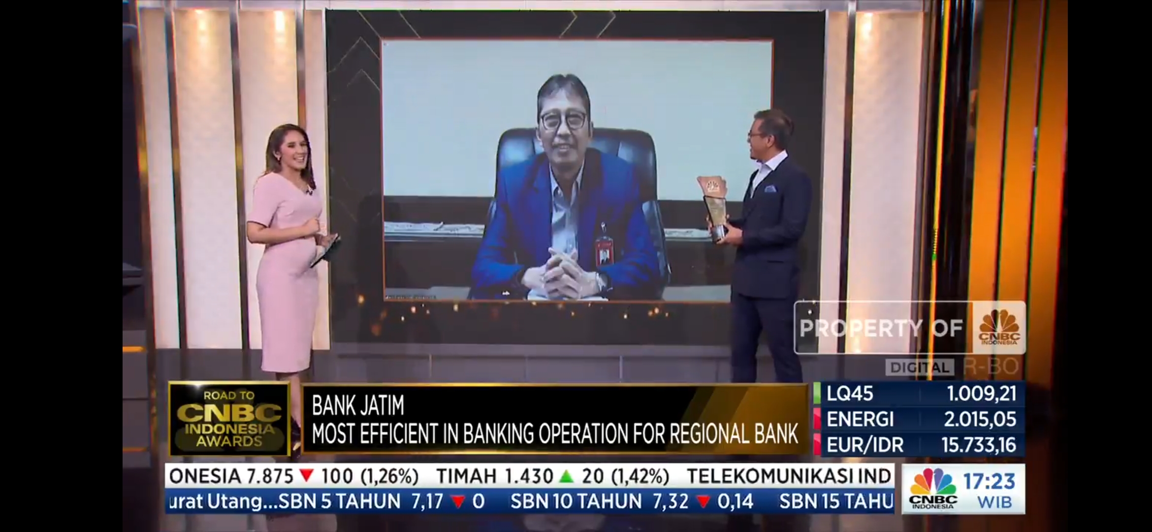 
				Bank Jatim Raih Penghargaan CNBC Indonesia Awards 2022		