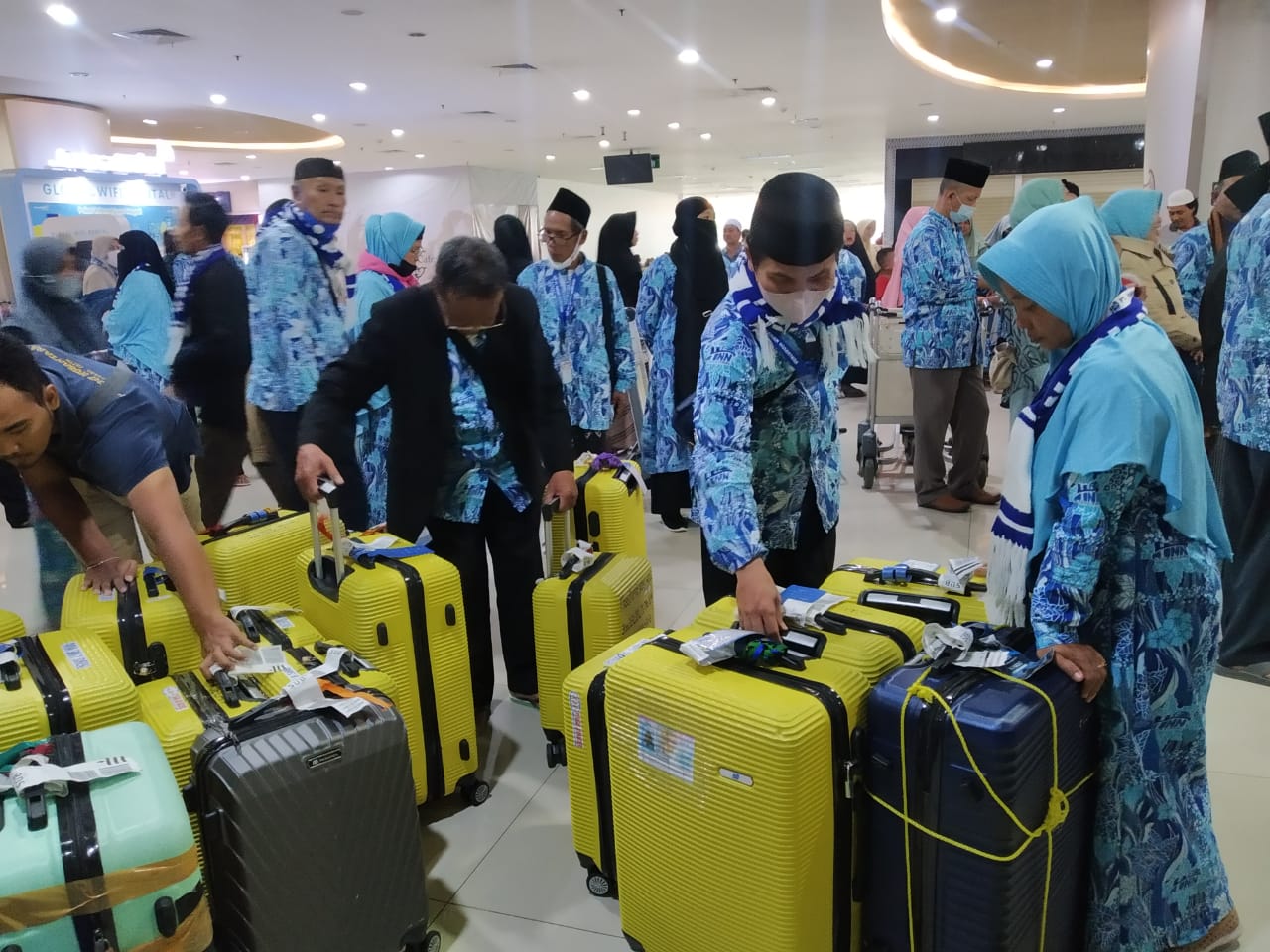 Thumbnail
				AHY Minta Insiden 894 Korban Jiwa Petugas Pemilu 2019 Terulang Lagi		 
				AHY Minta Insiden 894 Korban Jiwa Petugas Pemilu 2019 Terulang Lagi