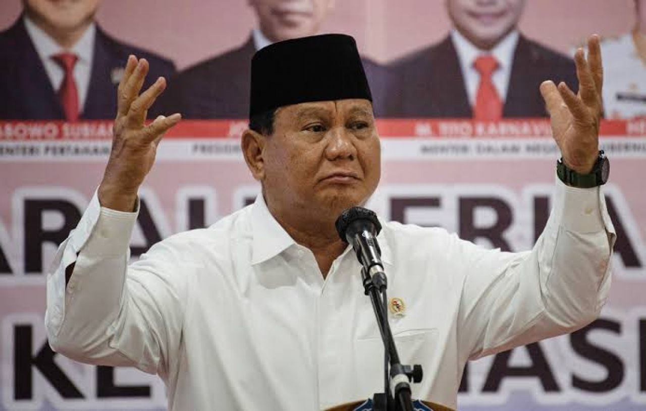 Dapat Sinyal 'Endorse' Jokowi, Elektabilitas Prabowo Meroket di Jatim