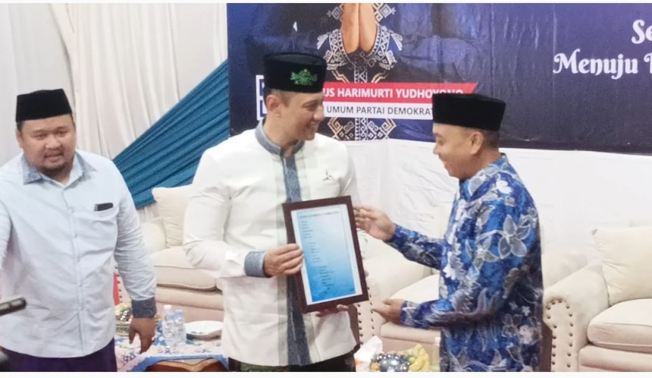 Kyai dan Ulama Bangkalan Dukung AHY Berpasangan dengan Anies di 2024