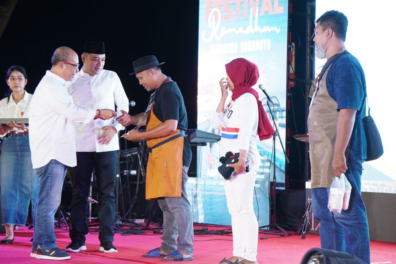 Festival Ramadhan Jembatan Suroboyo Bantu UMKM Naik Kelas