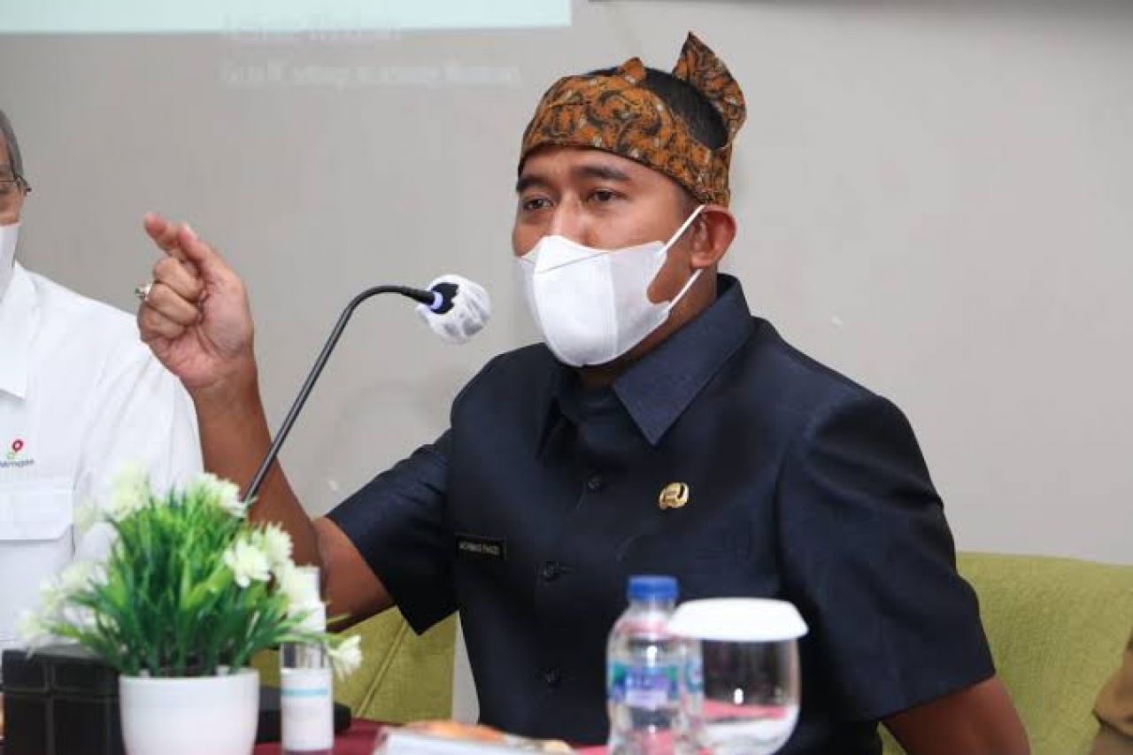 Hadiri Milad Pemuda Bersholawat At-Taufiq, Cak Fauzi Minta Ulama Dukung Kereta Madura