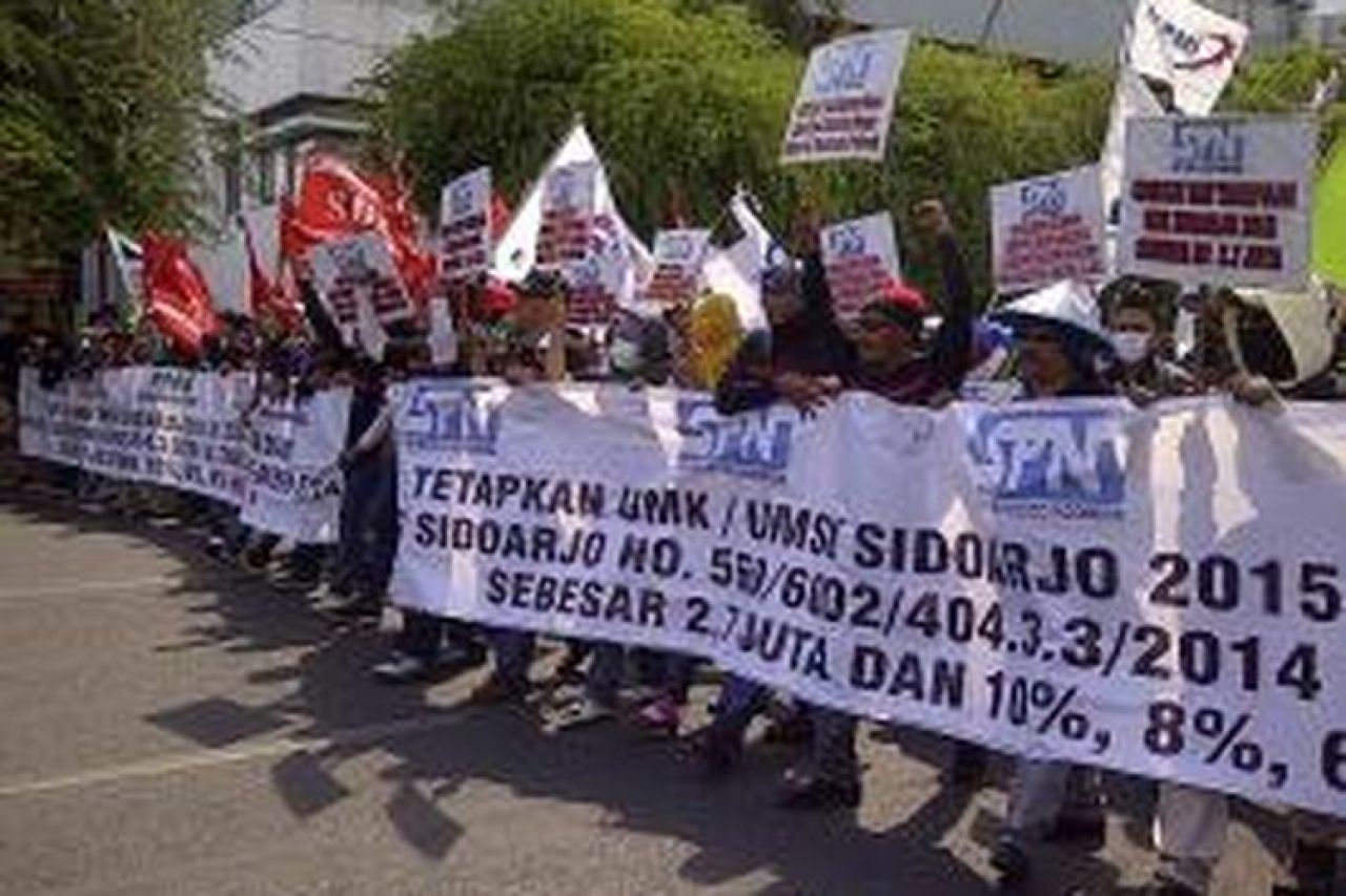 ThumbnailUMP Jatim 2024 Naik 6,13 Persen UMP Jatim 2024 Naik 6,13 Persen