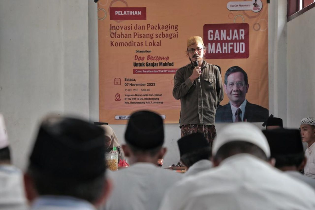 Gus Gus Ganjar Tingkatkan Produktivitas UMKM Warga Lumajang Lewat Inovasi Olahan Pisang