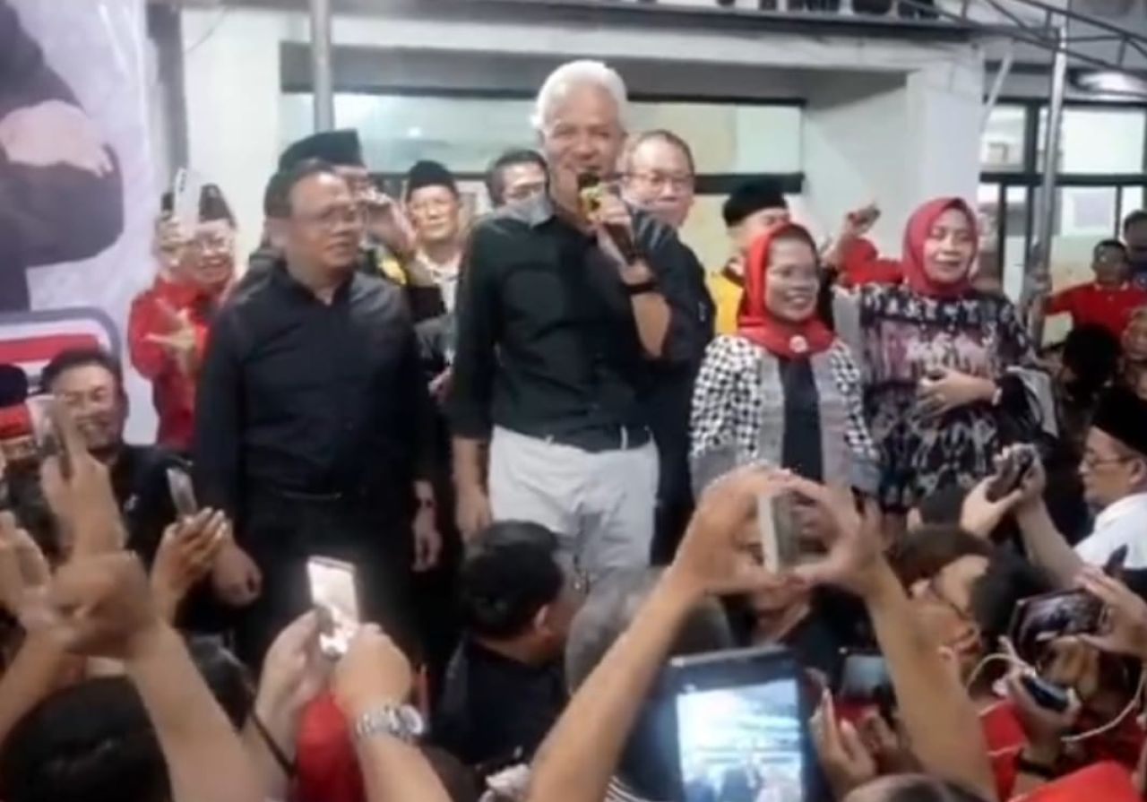 Ganjar Pranowo : Kita Lurus - Lurus Saja..