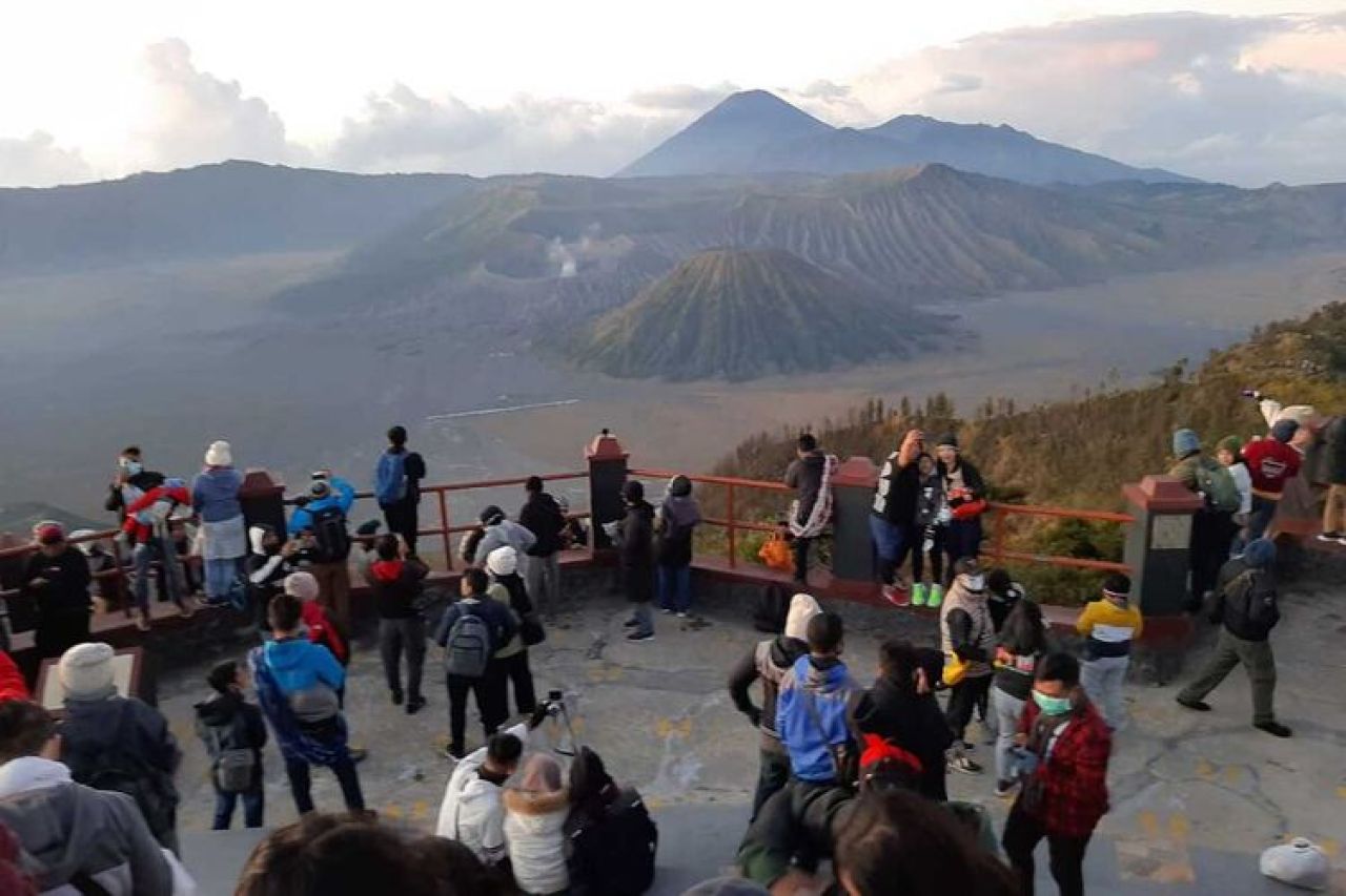 Bromo Dinobatkan Jadi Taman Nasional Tercantik di Dunia