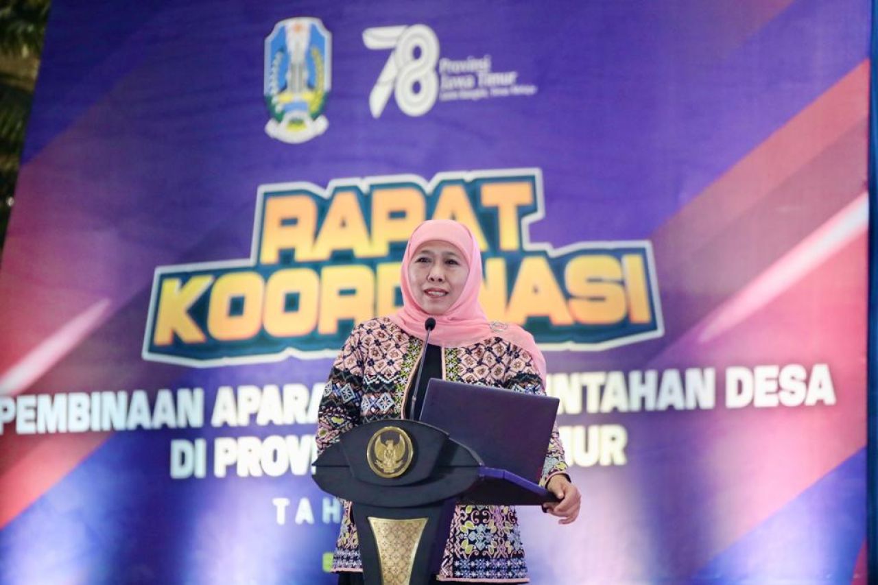 Gubernur Khofifah Launching aplikasi Sibermata Desa 2.0 di Surabaya, Kamis (30/11/2023). (Red)