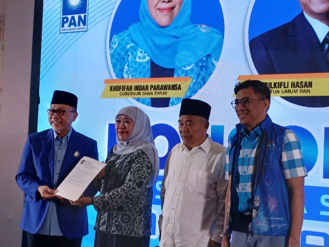 Pilkada Jatim 2024, PAN "Curi Start" Beri Rekom Khofifah