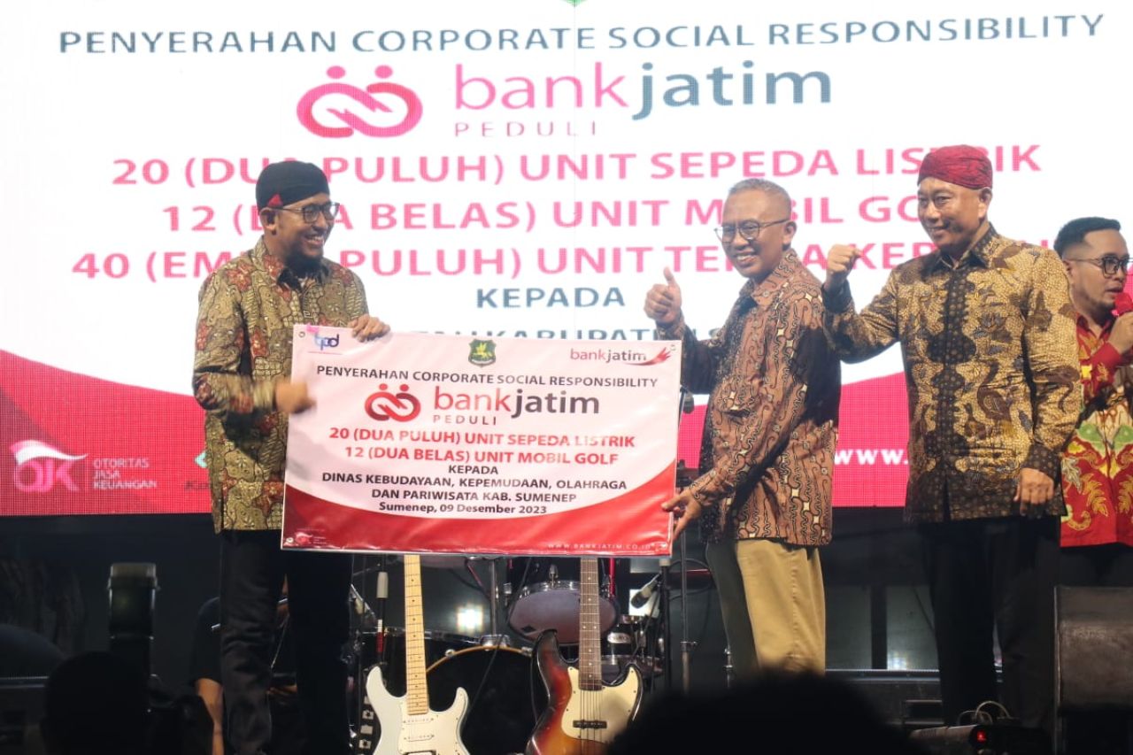 Bank Jatim Salurkan Bantuan CSR ke Pemkot Mojokerto dan Pemkab Sumenep
