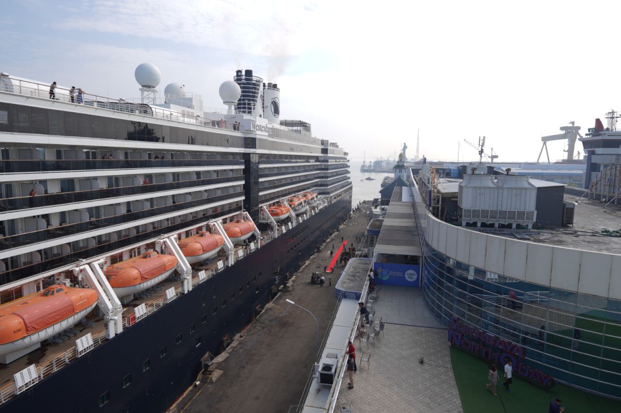 Setahun, MS Westerdam 3 Kali Singgah di Pelabuhan Tanjung Perak Surabaya