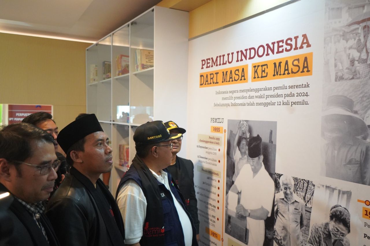 ThumbnailRumah Pintar Pemilu Nasional Bung Karno Diresmikan Rumah Pintar Pemilu Nasional Bung Karno Diresmikan