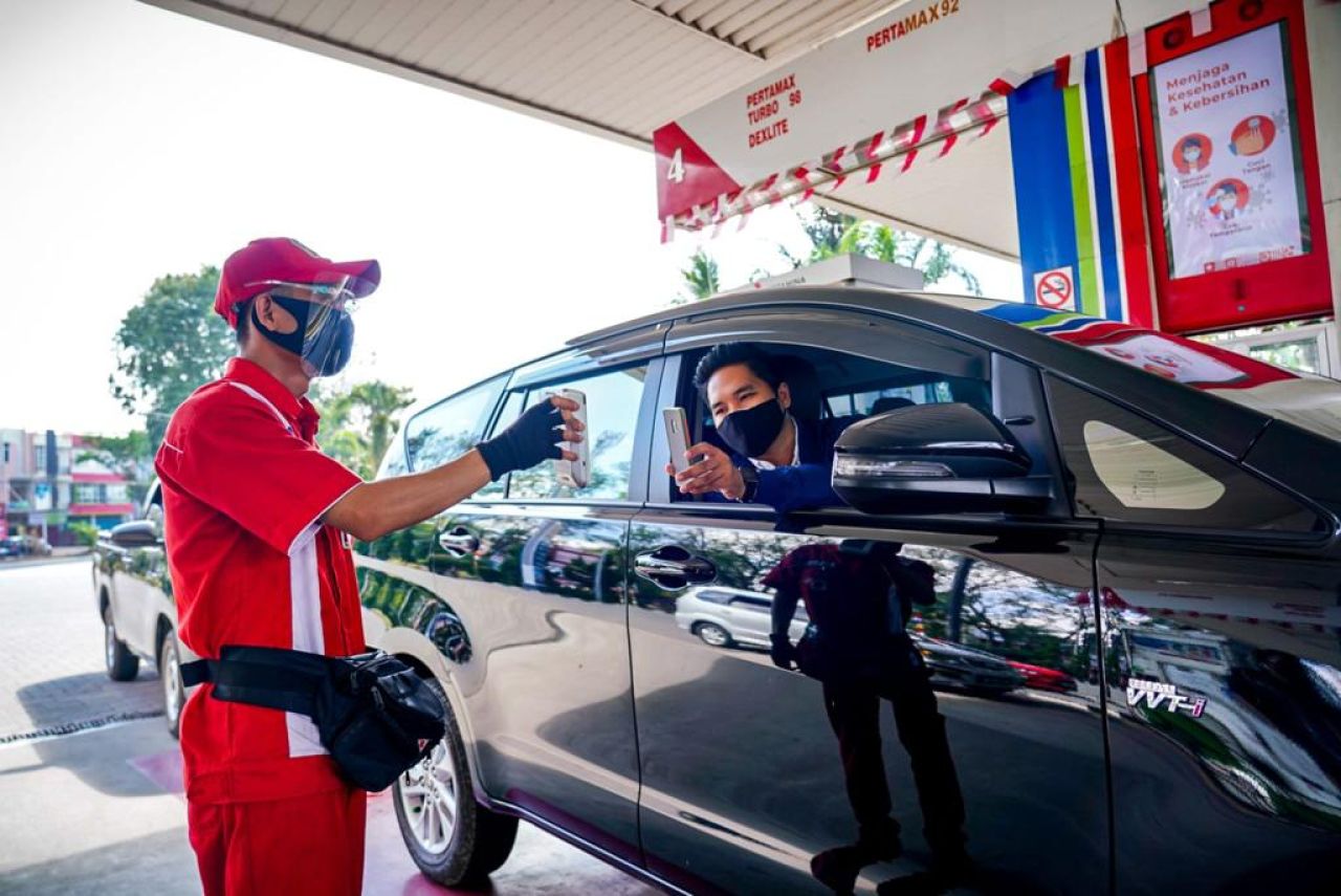 Pertamina Imbau Bayar Non Tunai Guna Pangkas Antrian di SPBU