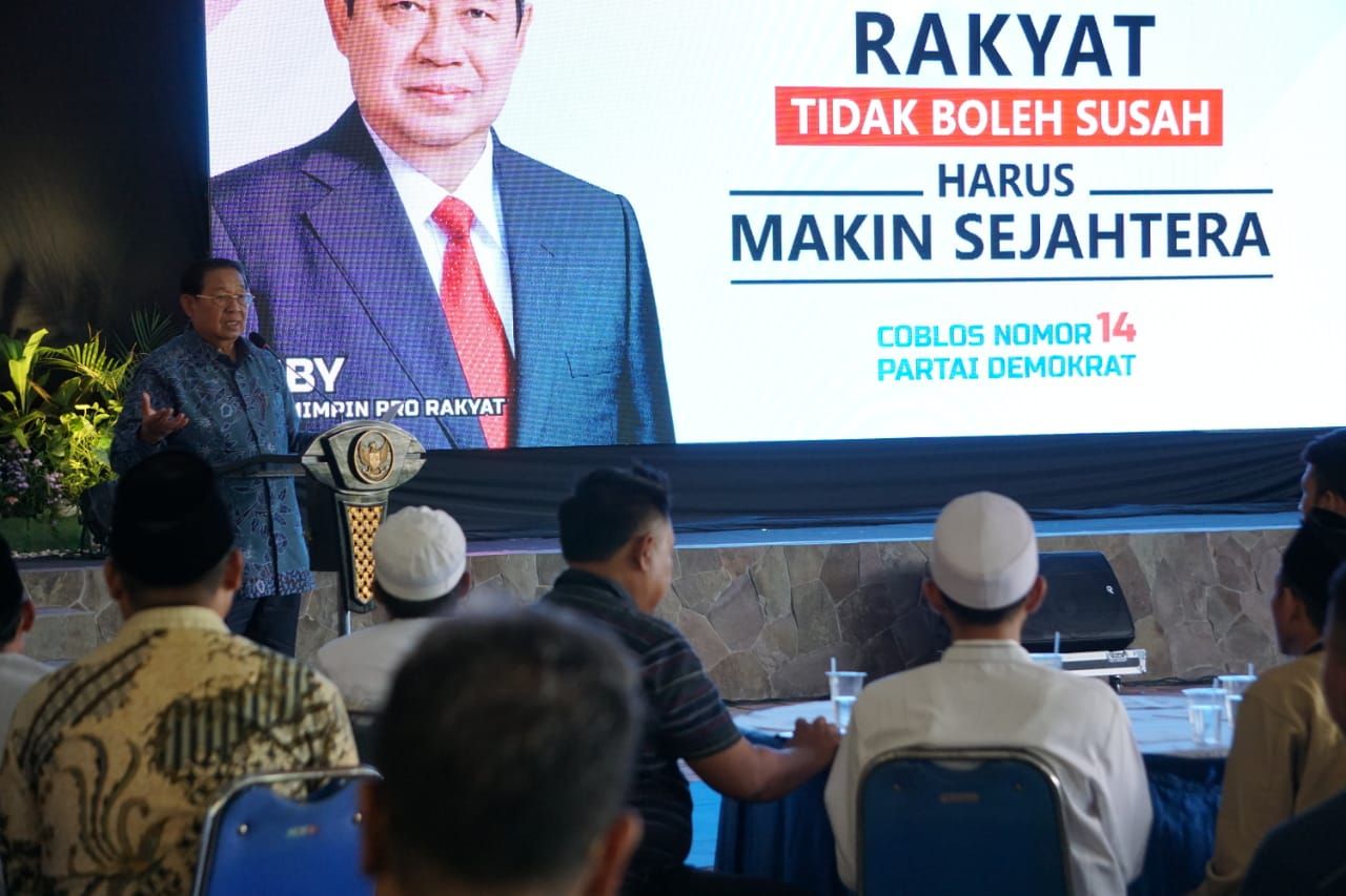 SBY akan Kawal Janji Jokowi Angkat Guru dan Pegawai Honorer Jadi ASN