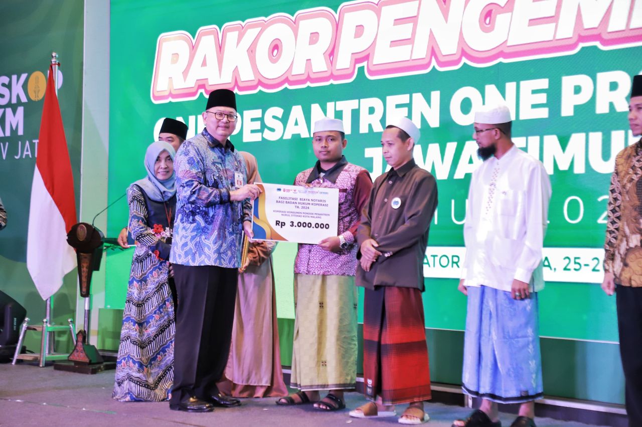 ThumbnailPj. Sekdaprov Bobby Optimis OPOP Jadi Pengungkit Ekonomi Pesantren Di Jatim Pj. Sekdaprov Bobby Optimis OPOP Jadi Pengungkit Ekonomi Pesantren Di Jatim