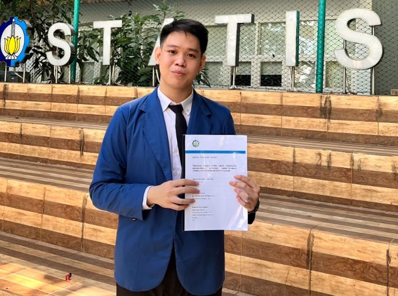 Sosok Kenny, Wisudawan Sarjana Terbaik ITS dengan IPK 3,96