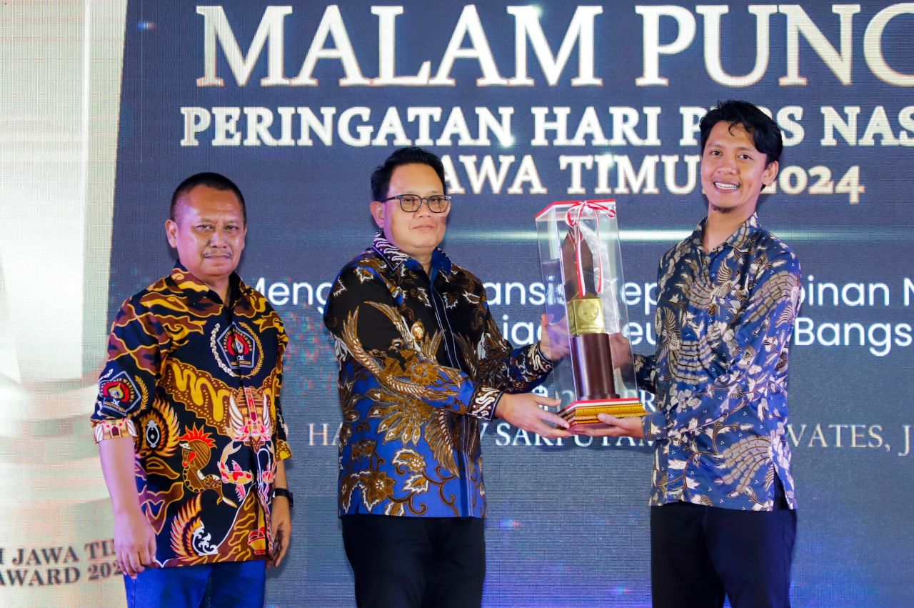 ﻿Pemilu di Jatim Aman dan Kondusif, Pj  Gubernur Adhy Terima Prapanca Award 2024