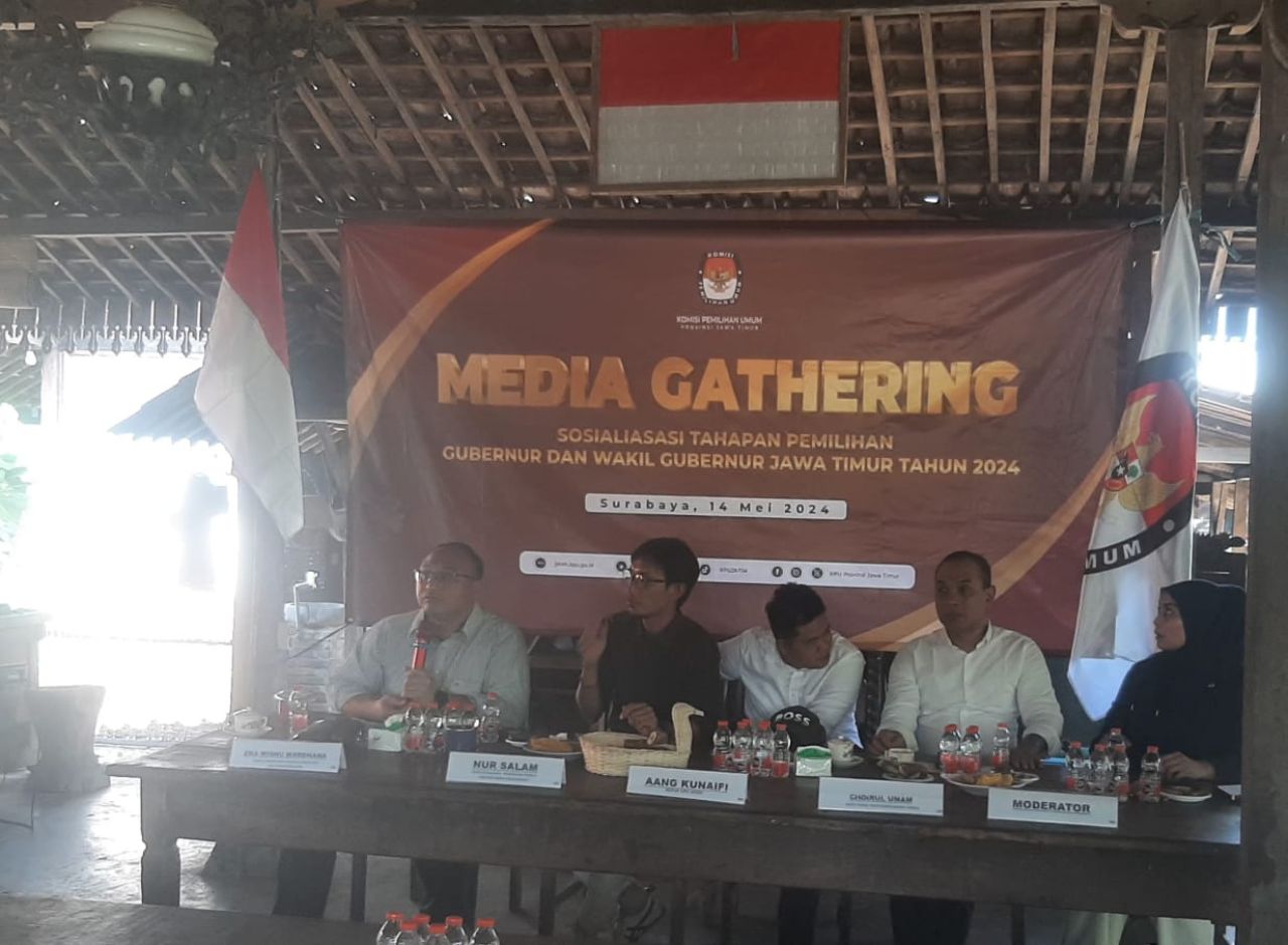 ThumbnailPilkada Jatim 2024 Dipastikan Tanpa Calon Independen Pilkada Jatim 2024 Dipastikan Tanpa Calon Independen