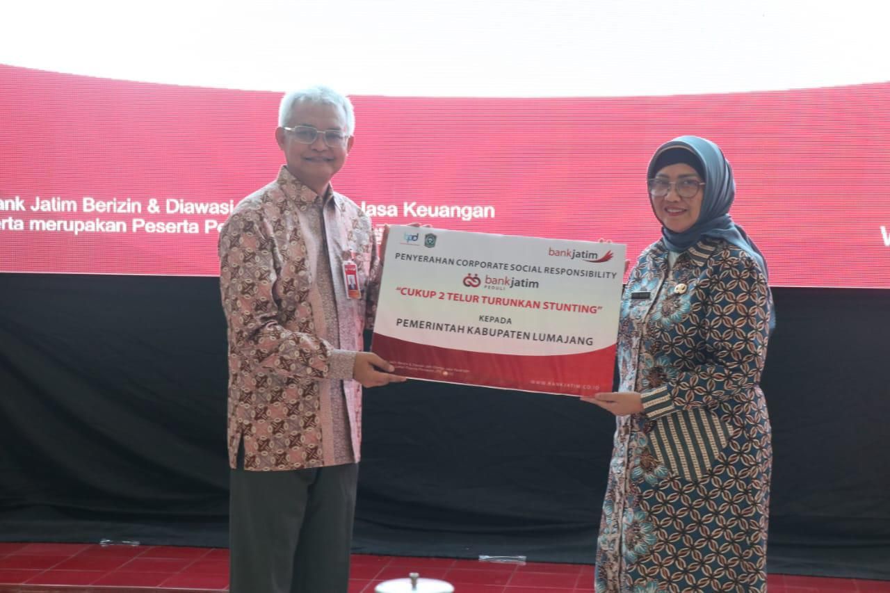 Cegah Stunting, Bank Jatim Salurkan 120 Ribu Telur kepada Pemkab Lumajang