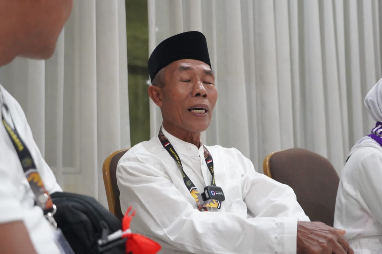 Kisah Salamun, Juru Parkir Asal Jombang Berangkat ke Tanah Suci