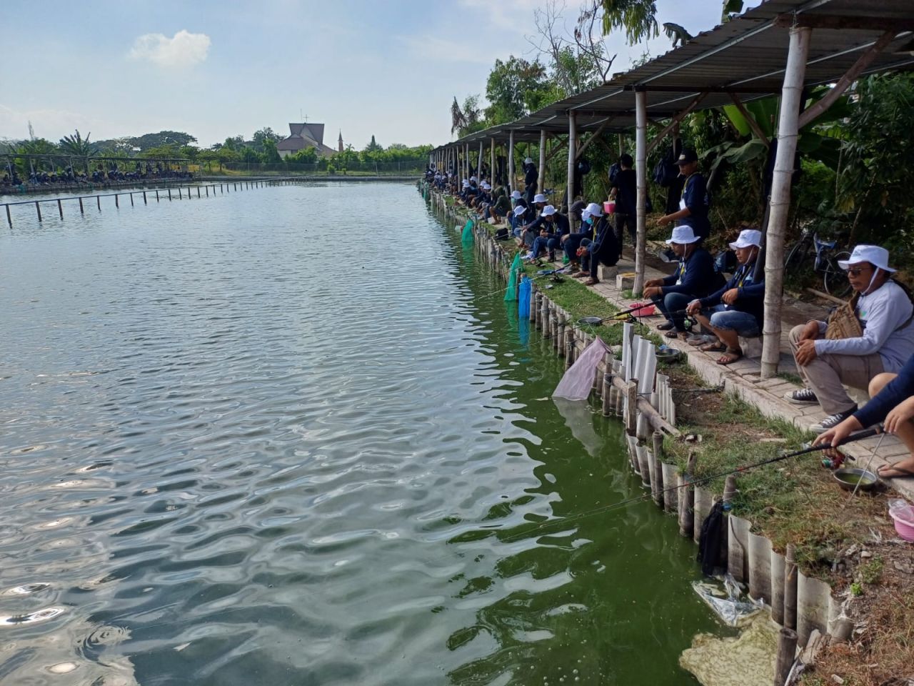 Serunya Lomba Mancing Disbudpar - DPRD Jatim Berhadiah Jutaan Rupiah