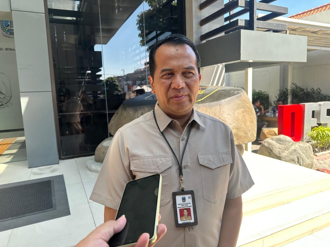 ThumbnailUntuk Kemandirian dan Ketahanan Energi, Jatim Sahkan Perda RUED Untuk Kemandirian dan Ketahanan Energi, Jatim Sahkan Perda RUED