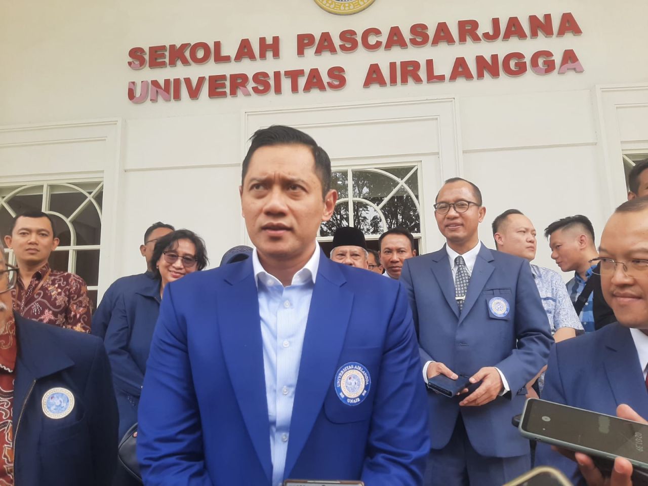 Uji Kelayakan Gelar Doktor di Unair, AHY Singgung Generasi Indonesia Emas 2045