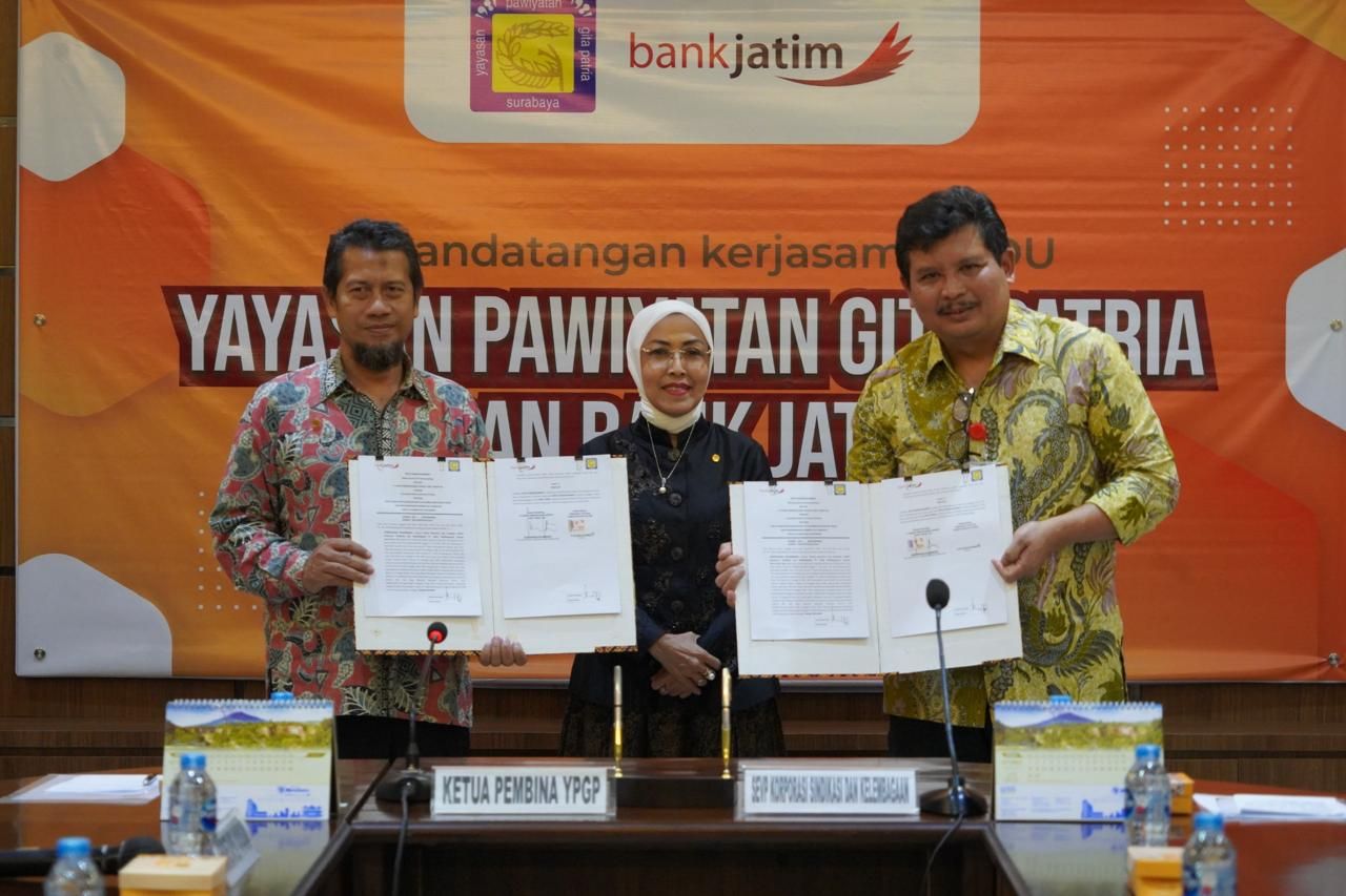 Dukung Dunia Pendidikan, Bank Jatim dan Universitas Narotama Tanda Tangani MoU. (Red)
