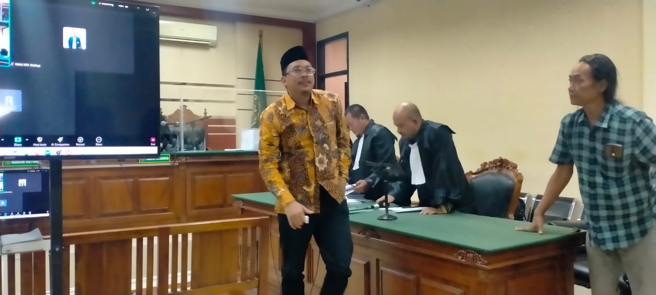 Di Hadapan Majelis Hakim, Gus Muhdlor Sampaikan Keberhasilan Memipin Sidoarjo