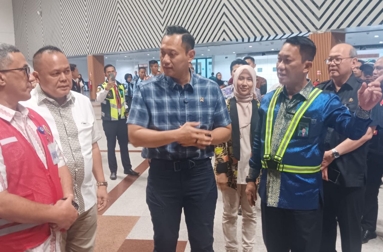 ThumbnailIsu Kepala Daerah Dipilih DPRD, Demokrat Buka Ruang Diskusi untuk Masyarakat Isu Kepala Daerah Dipilih DPRD, Demokrat Buka Ruang Diskusi untuk Masyarakat