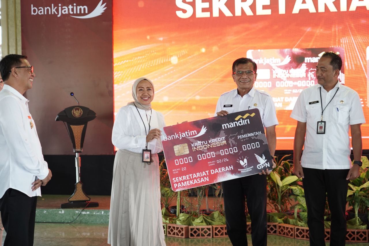 Dukung Cashless, Bank Jatim Bersama Pemkab Pamekasan Launching KKI