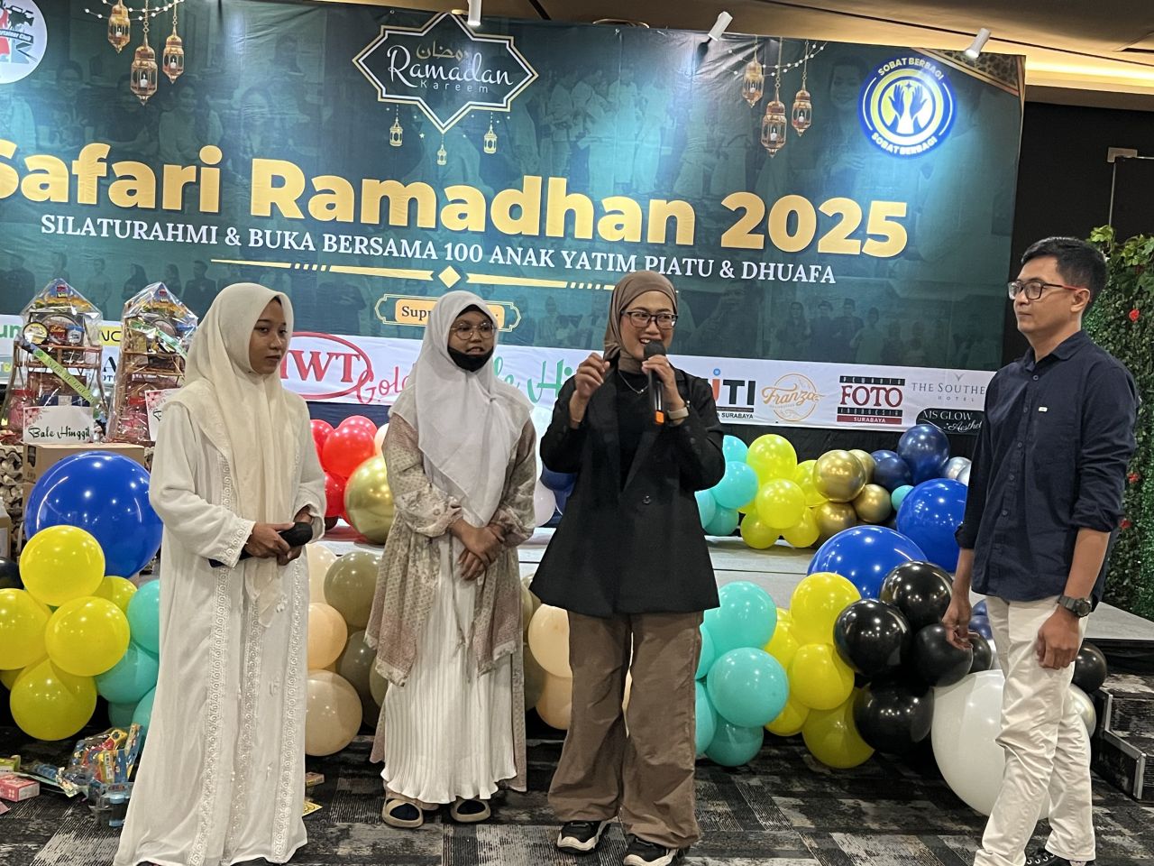 Gandeng IJTI dan PFI, Komunitas di Surabaya Gelar Buka Puasa dan Pelatihan Jurnalistik untuk Anak Yatim