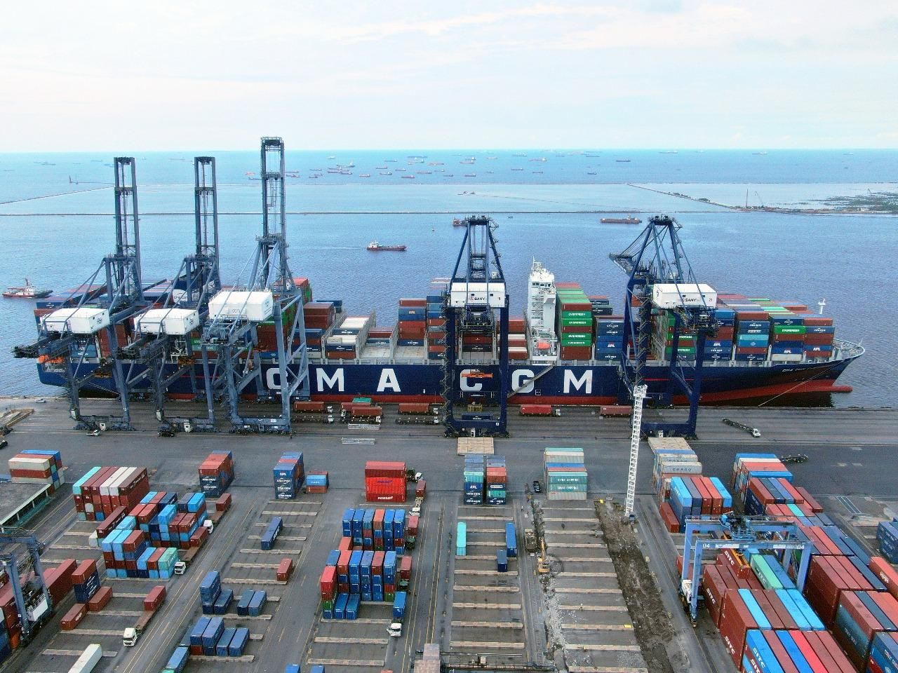 ThumbnailTriwulan I 2025, Pelindo Petikemas Catat Kenaikan Arus Kontainer Sebesar 6,57 Persen Triwulan I 2025, Pelindo Petikemas Catat Kenaikan Arus Kontainer Sebesar 6,57 Persen