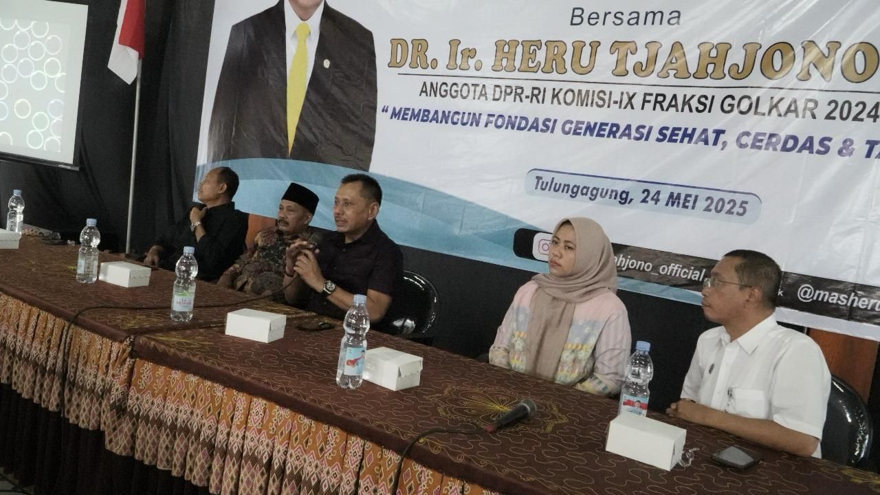 ThumbnailGiliran Warga Desa Balesono Tulungagung yang Mendapat Sosialisasi Program Makan Bergizi Gratis Giliran Warga Desa Balesono Tulungagung yang Mendapat Sosialisasi Program Makan Bergizi Gratis