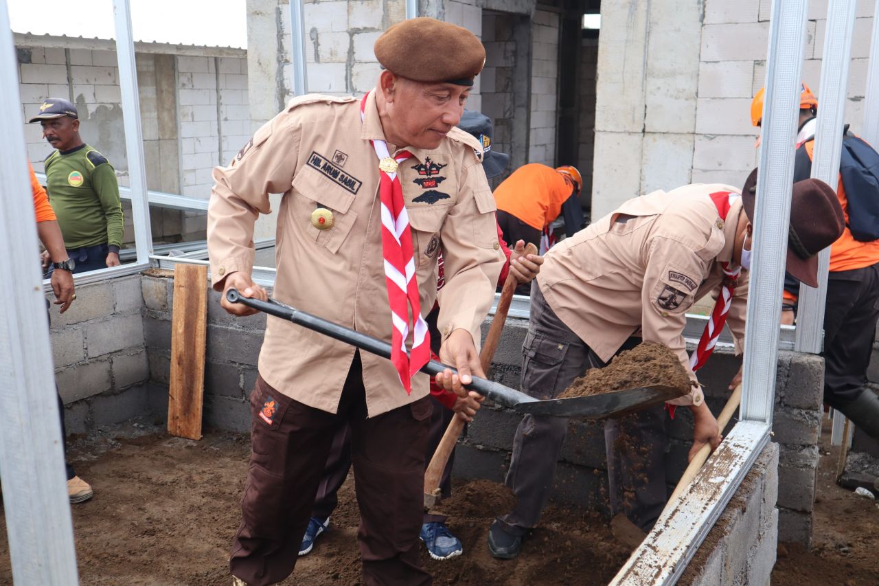 Kwarda Pramuka Jatim Pugar 143 Rumah Tak Layak Huni Sebagai Bhakti untuk Negeri
