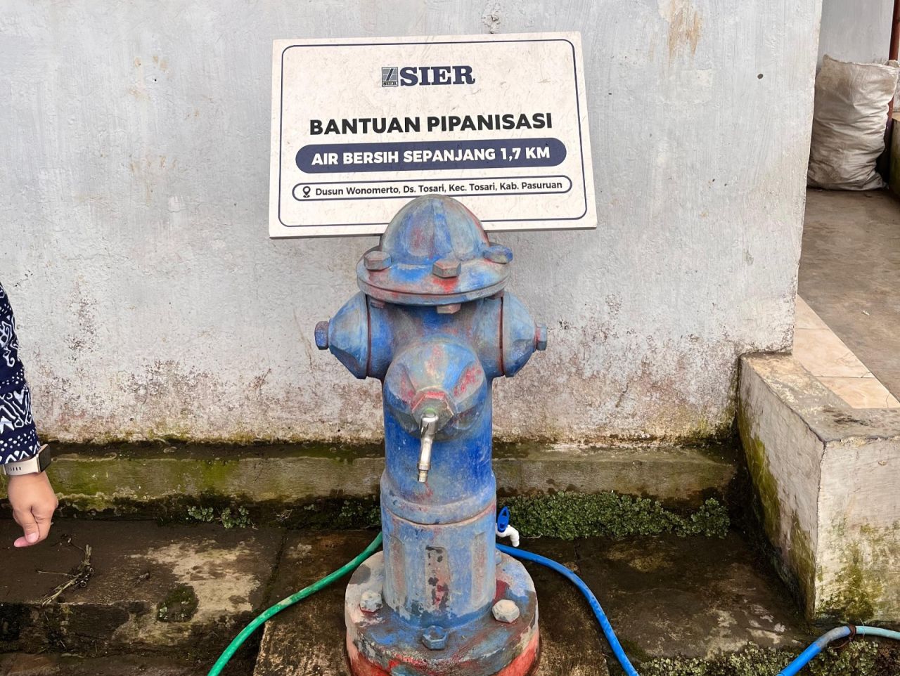 ThumbnailPenuhi Kebutuhan Air Warga, SIER Bangun Pipanisasi di Tosari Penuhi Kebutuhan Air Warga, SIER Bangun Pipanisasi di Tosari