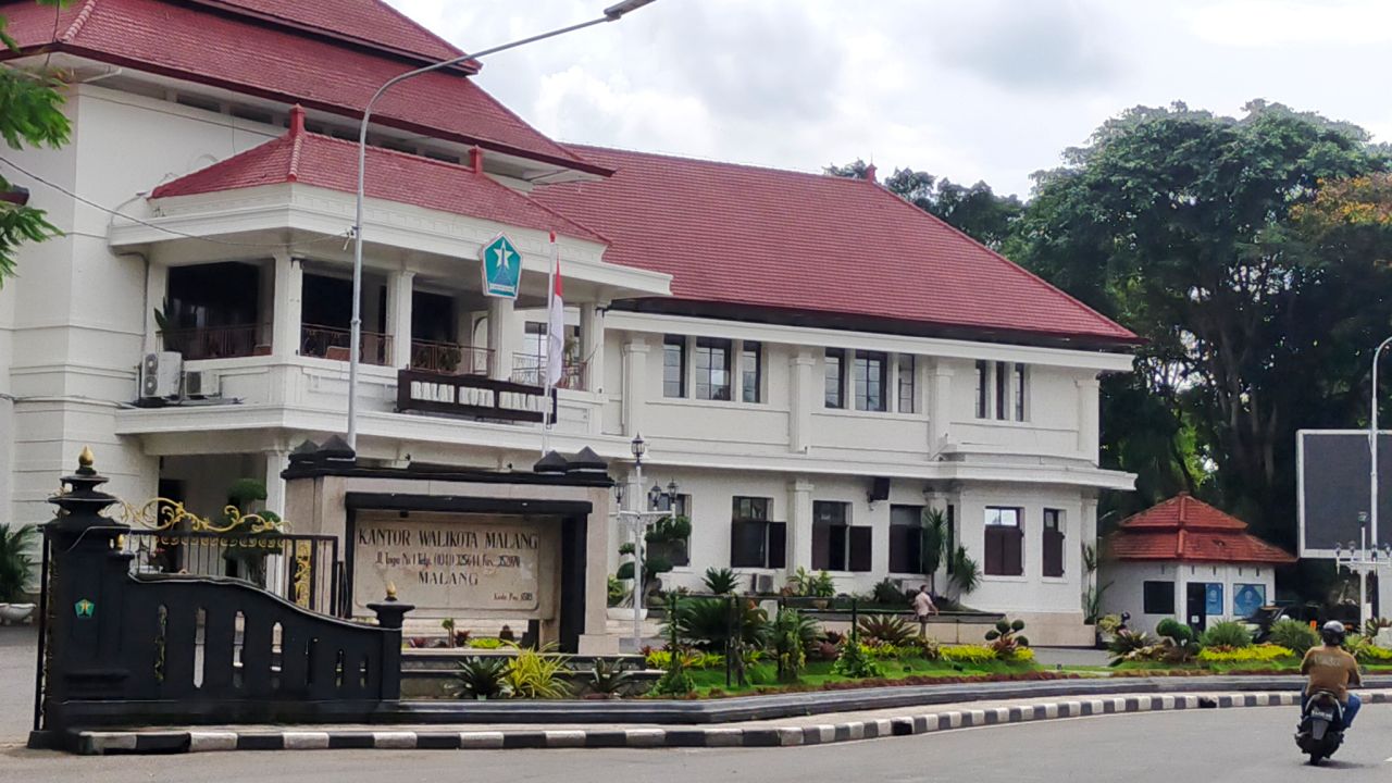 Thumbnail50 Persen Aset Pemkot Malang Belum Punya Sertifikat 50 Persen Aset Pemkot Malang Belum Punya Sertifikat