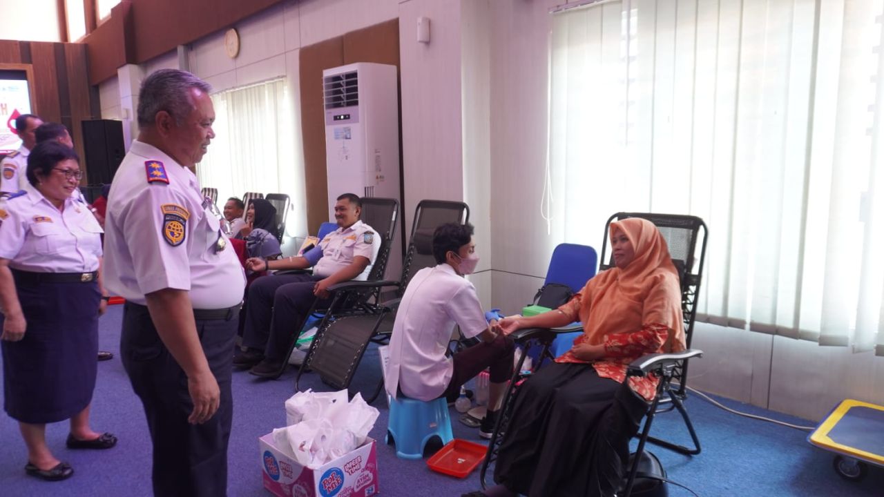 Harhubnas 2025, Dishub Jatim Gelar Donor Darah untuk Kepedulian Sosial