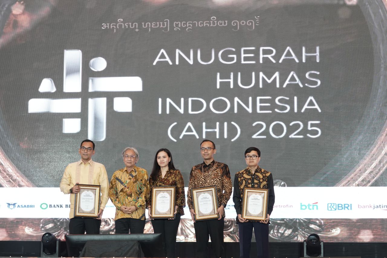 Bank Jatim Raih Anugerah Humas Indonesia 2025
