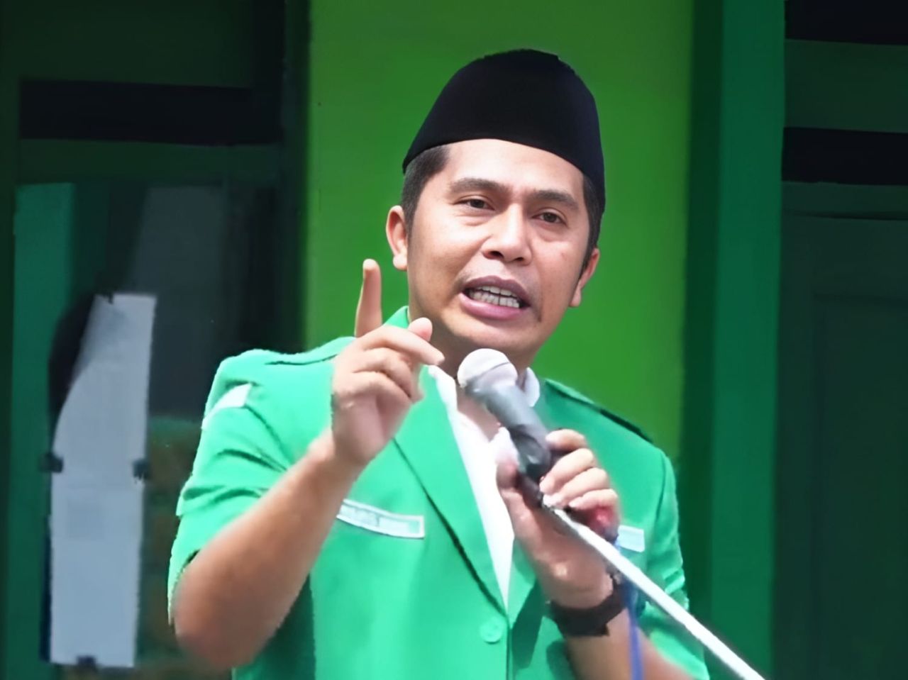 ThumbnailRefleksi Sumpah Pemuda 2025 : Menjaga Kemewahan Terakhir Seorang Pemuda Refleksi Sumpah Pemuda 2025 : Menjaga Kemewahan Terakhir Seorang Pemuda