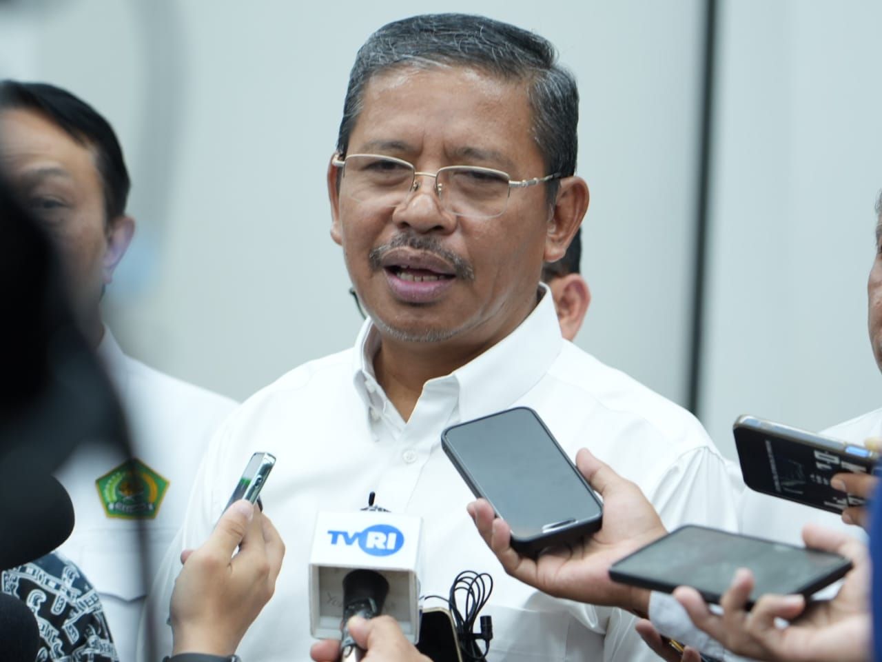 ThumbnailAtap Satu Ruang Asrama Ambruk, Kemenag Berduka dan Beri Bantuan Pesantren Syekh Abdul Qodir Atap Satu Ruang Asrama Ambruk, Kemenag Berduka dan Beri Bantuan Pesantren Syekh Abdul Qodir