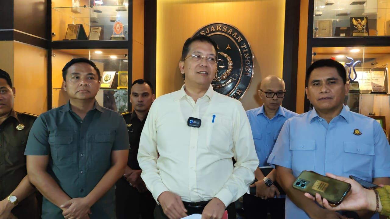 ThumbnailPelabuhan Probolinggo Dikelola KSOP Saat Penyidikan Kasus Korupsi PT DABN Pelabuhan Probolinggo Dikelola KSOP Saat Penyidikan Kasus Korupsi PT DABN