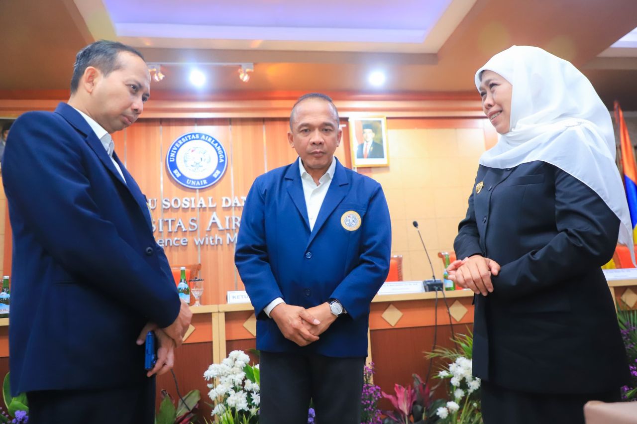 Kapolda Jabar Sidang Terbuka Promosi Doktor di Unair