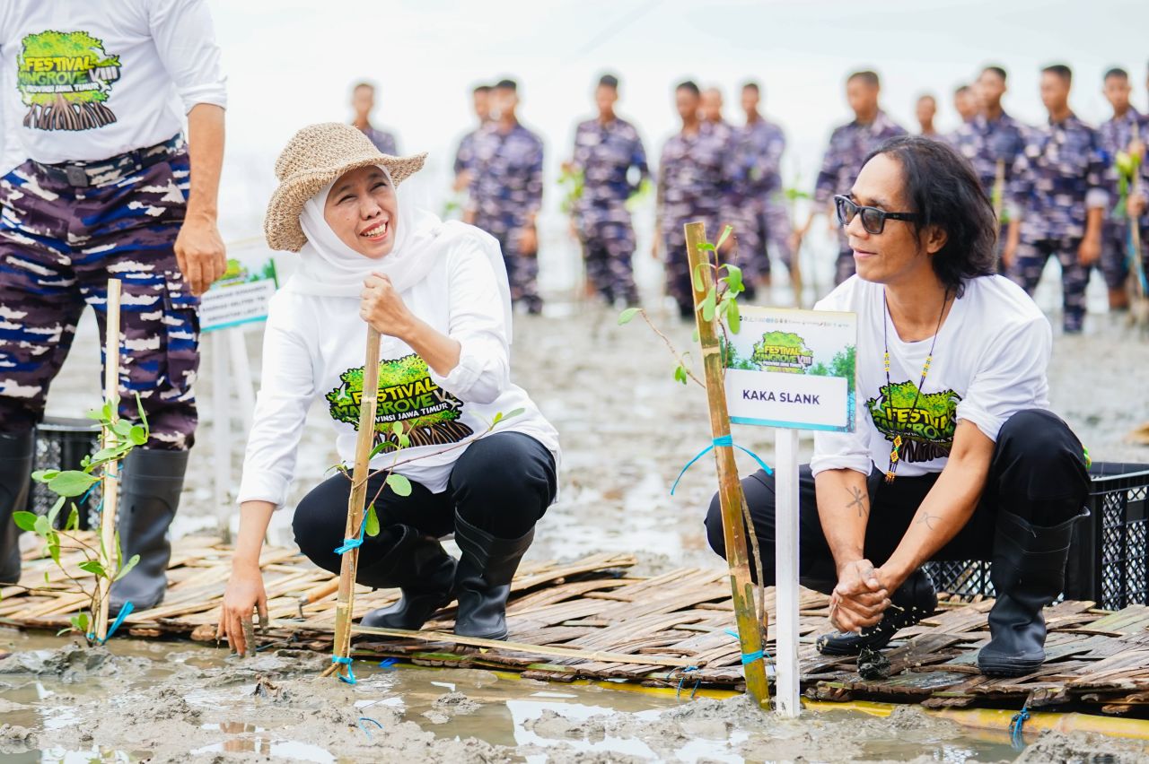 Festival Mangrove Bangkalan 2025, Khofifah dan Kaka Slank Ajak Lintas Elemen Wujudkan NZE 2060