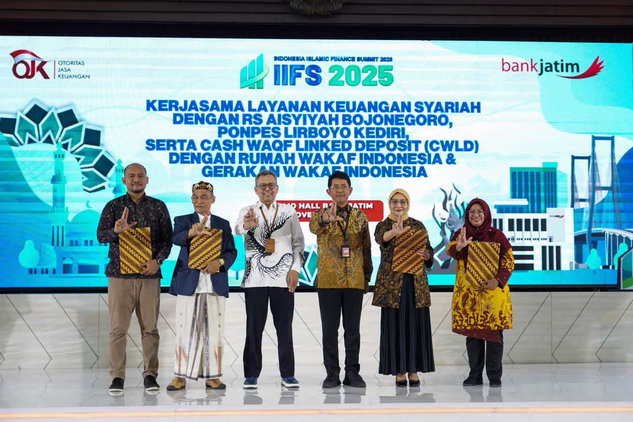 Perkuat Sinergi di Sektor Keuangan Syariah, Bank Jatim Dukung Penyelenggaraan IIFS 2025