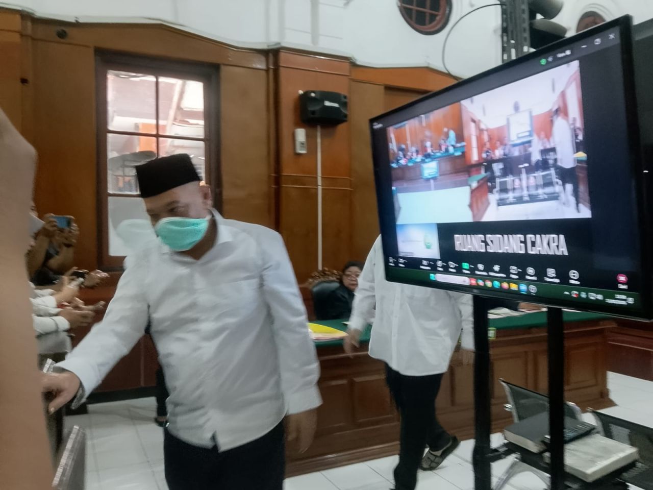 Selundupkan Batu Bara Ilegal, Yuyun dan Chairil Divonis 3 Tahun Penjara