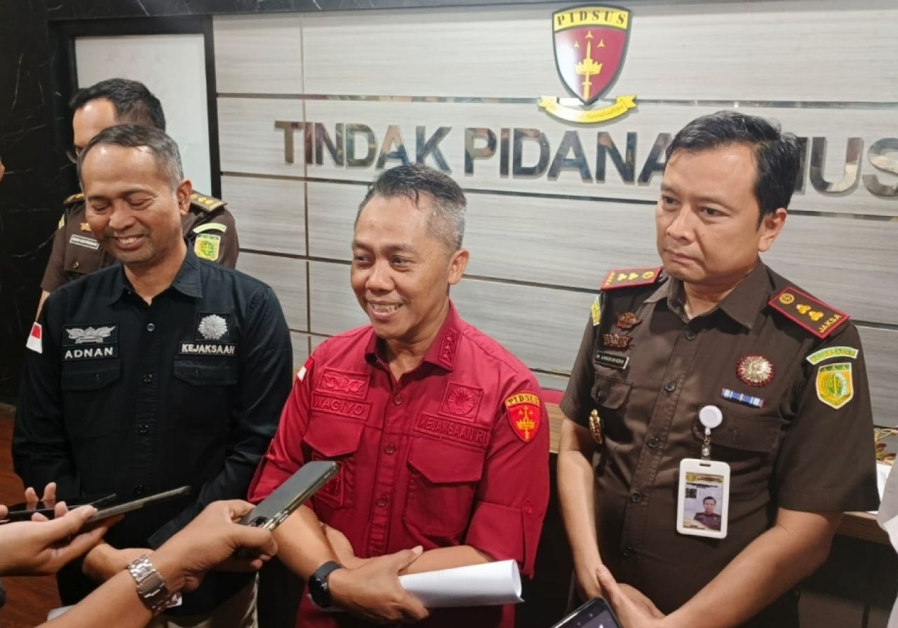 Kejati Hentikan Perkara Guru Honorer Rangkap Pendamping Desa di Probolinggo