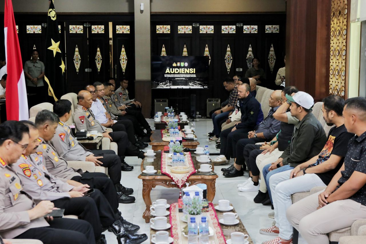 Polda Jatim Satukan Persebaya dan Arema, Perkuat Komitmen Laga Damai di Kanjuruhan